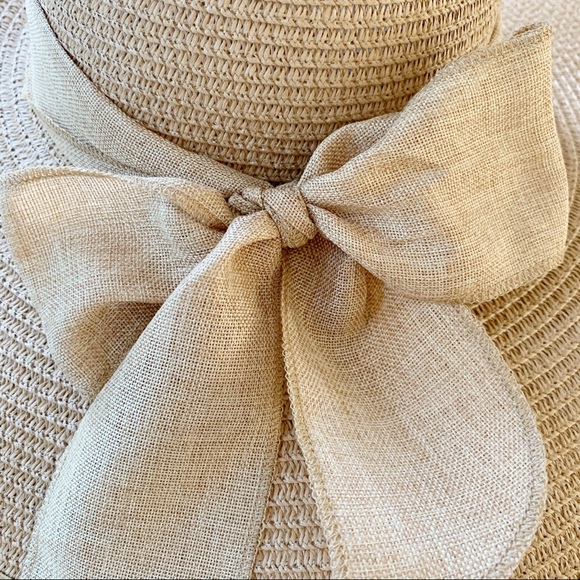 Spring/Summer Straw Hat - Picture 3 of 3